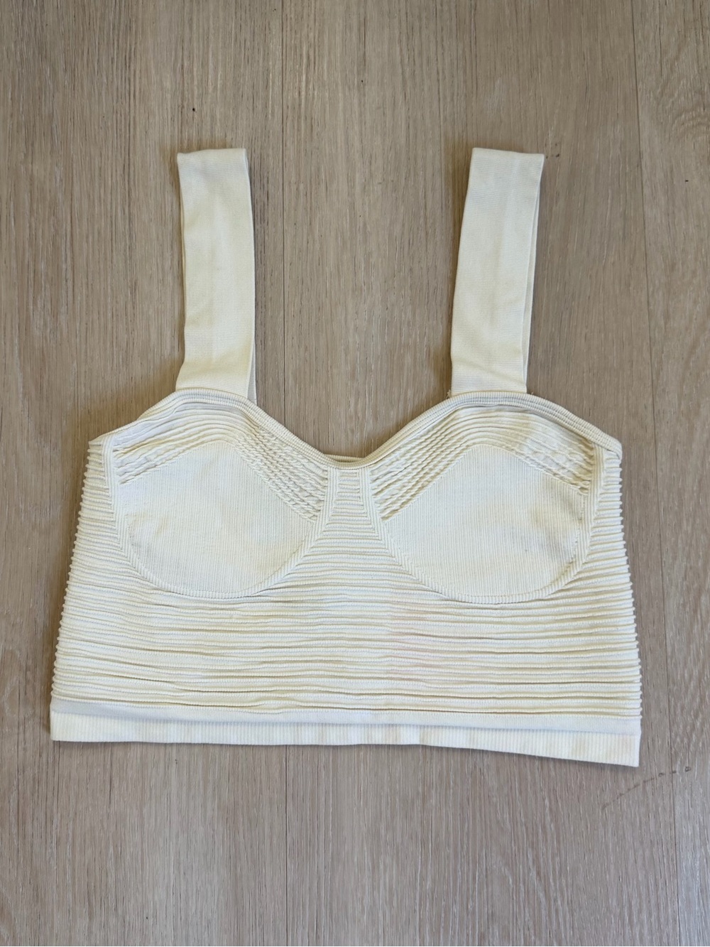 Sincerely Jules Cream Ribbed Crop Top Size Medium NWT
